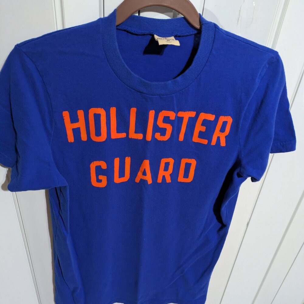 ~Men's Hollister Guard shirt